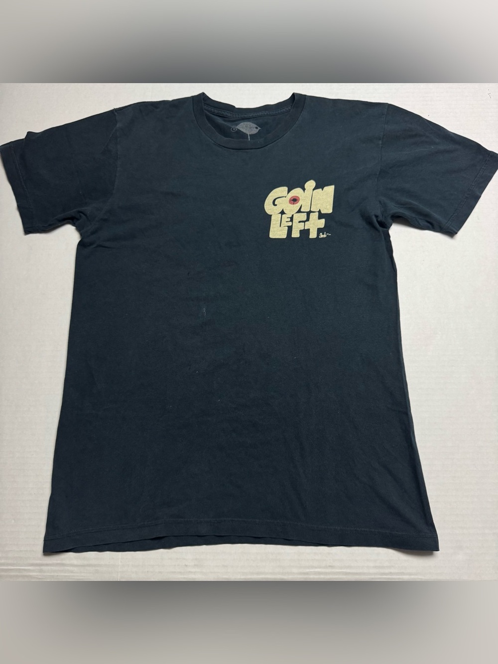 Ando & Friends Andy Davis Goin Left T-Shirt Men’s Size Medium Surf Short Sleeve